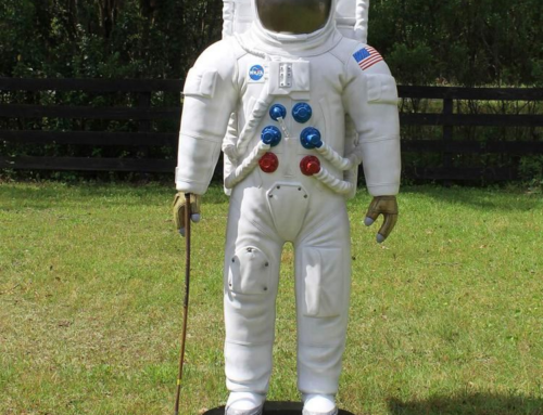 factory high quality life size Astronaut statue for store decoration