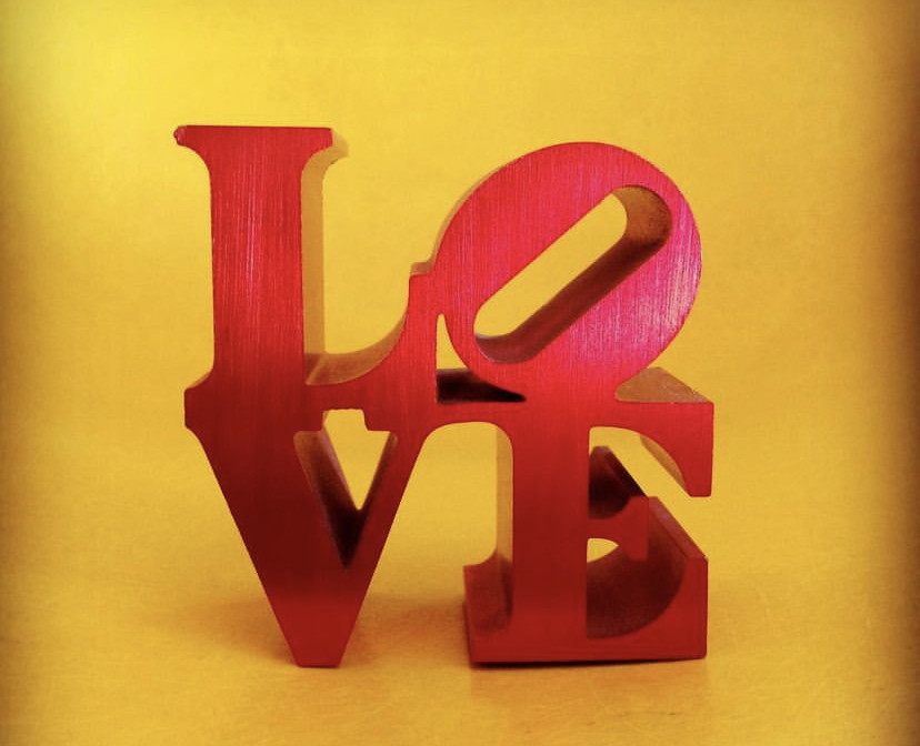 Red three-dimensional love fiberglass sculpture monogram decoration
