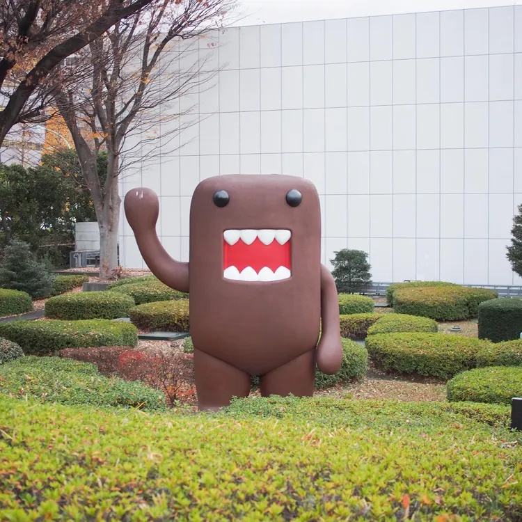 Brown cartoon characters large outdoor decoration fiberglass domo kun sculpture (1)
