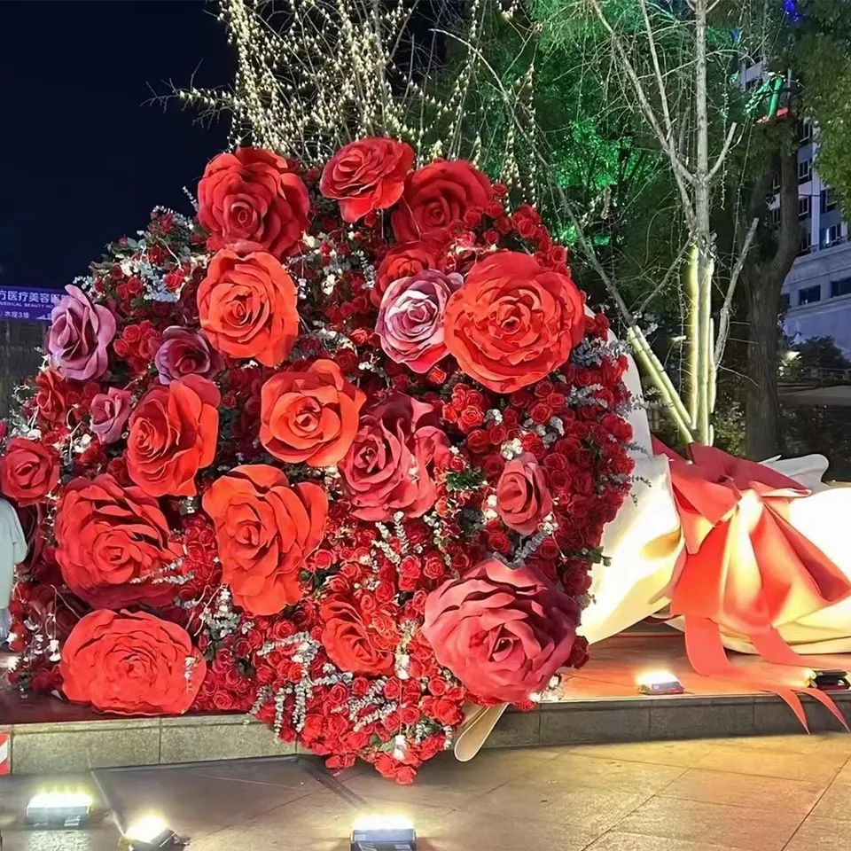 Large Outdoor Pop Art Custom Resin Flower Sculpture For Mall Decoration