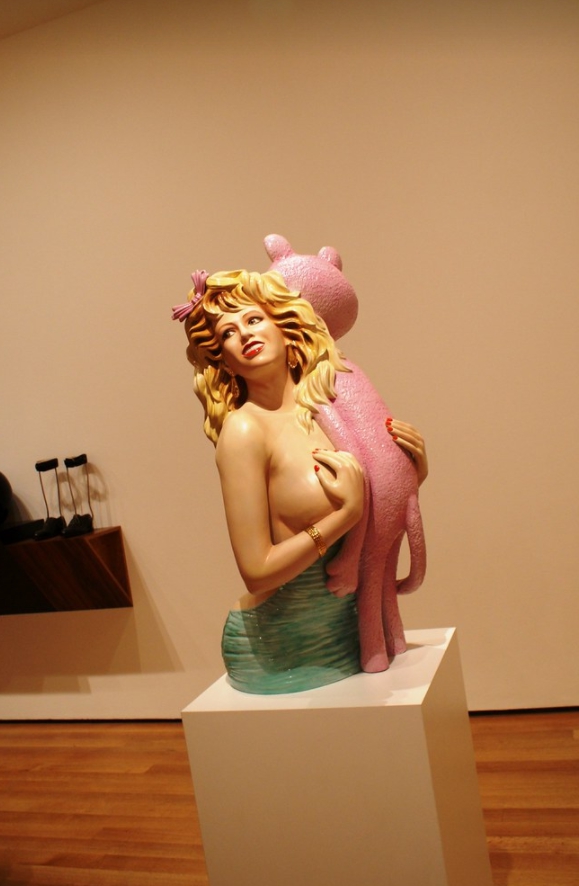 Pink Panther resin cartoon sculpture (2)